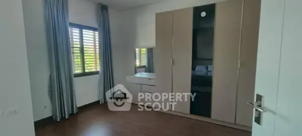 image_rental-30431921