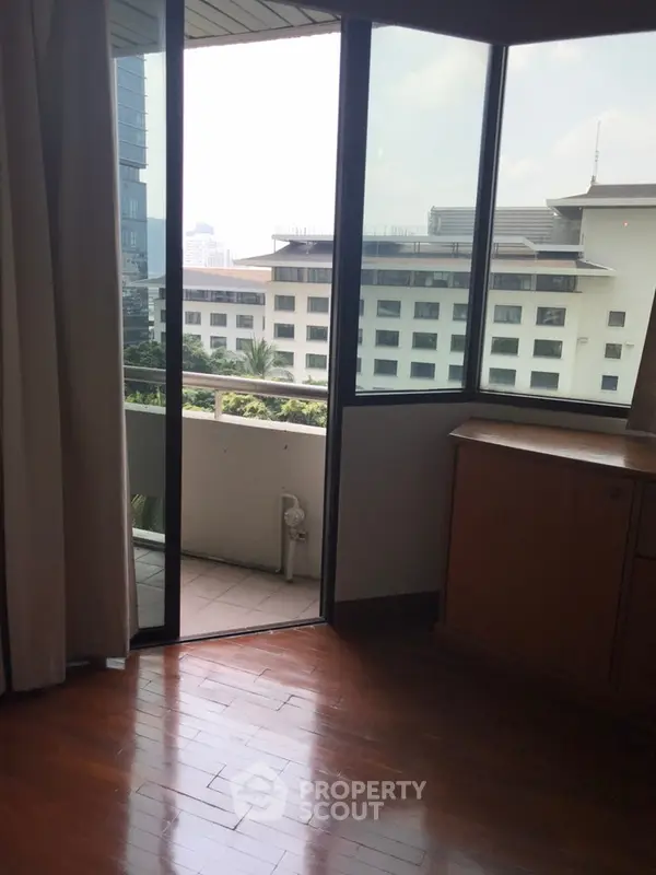 image_rental-4248086