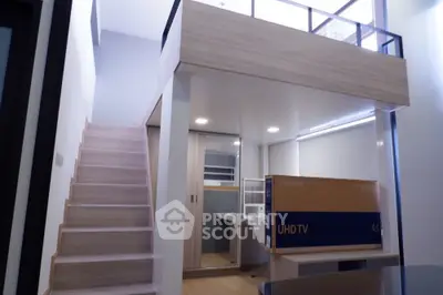  1 Bedroom Condo at Chewathai Residence Asoke-5