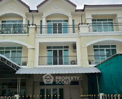 image_rental-31282835