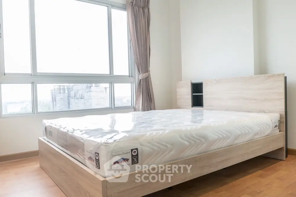  1 Bedroom Condo at The President Sathorn Ratchapruek 3-1