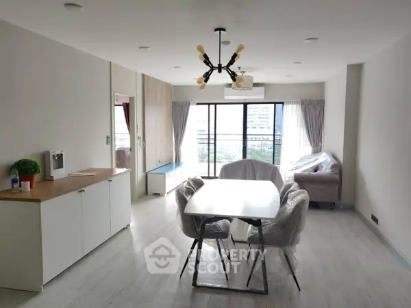 image_rental-30494600