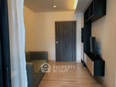  1 Bedroom Condo at The Unique 19-4