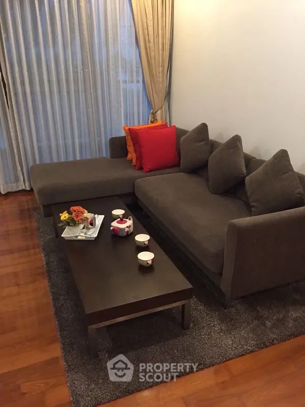 image_rental-10251104