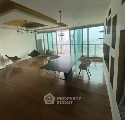 image_rental-30428638