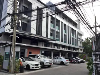 image_rental-31587319