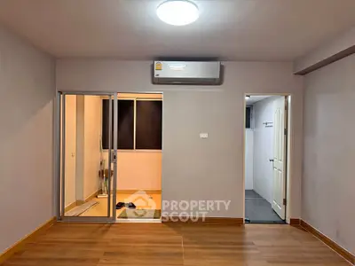 image_rental-29738877