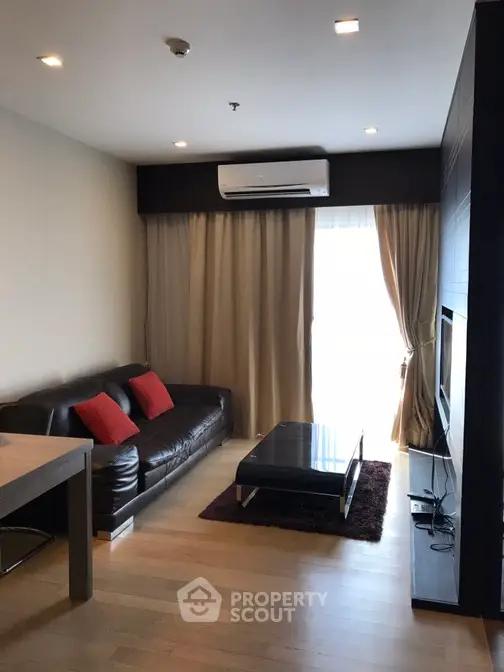 image_rental-5310079