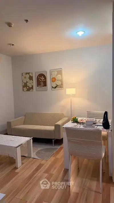 Cozy living room with modern decor and wooden flooring