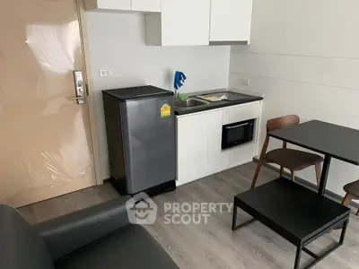  2 Bedrooms Condo at Rich Park Triple Station-4