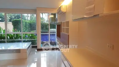 image_rental-30927445