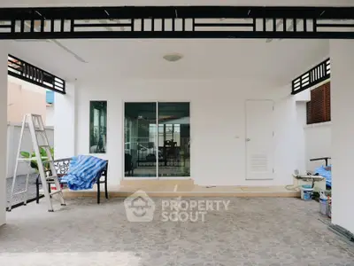 image_rental-29843129