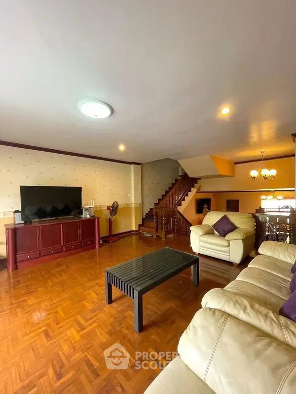 image_rental-27912165