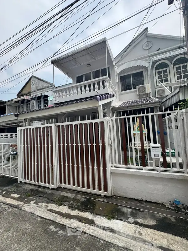 image_rental-27812780