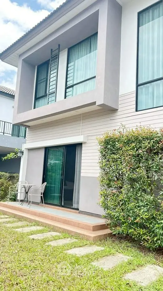 image_rental-26616965