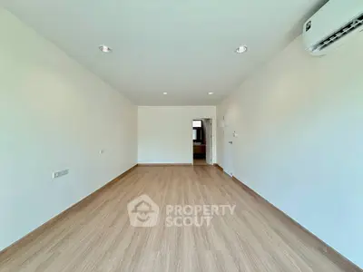 image_rental-30785807