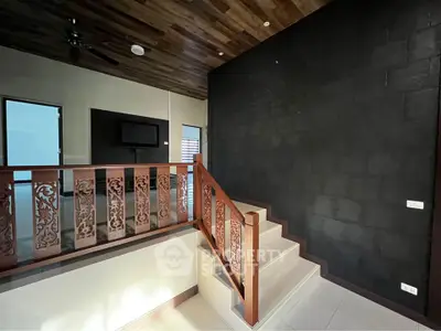 1068288.7.jpg