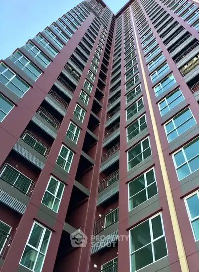 Stunning high-rise building exterior with modern architecture and sleek design.