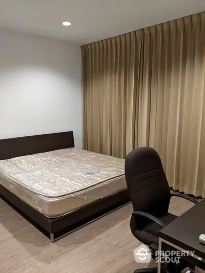  1 Bedroom Condo at Baan Klang Krung Siam Pathumwan Condominium Bedroom