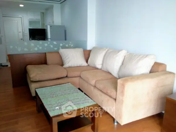 image_rental-5706215