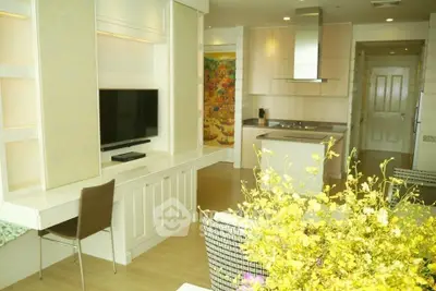  2 Bedrooms Condo at Baan Sathorn Chaopraya-2