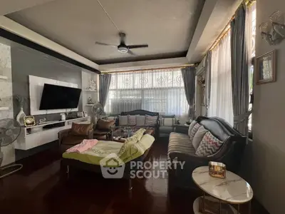 image_rental-27103523