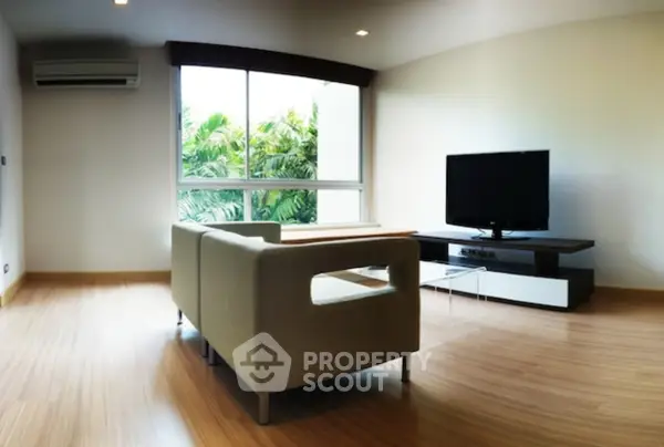 image_rental-5276725