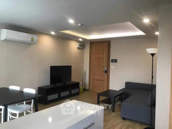 image_rental-6821848