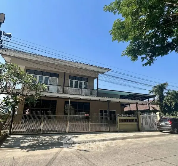 image_rental-30734912