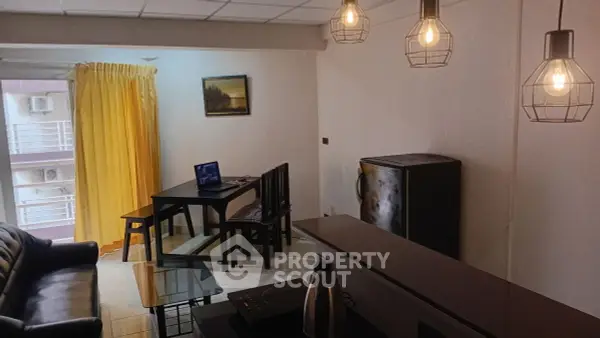 image_rental-28493969