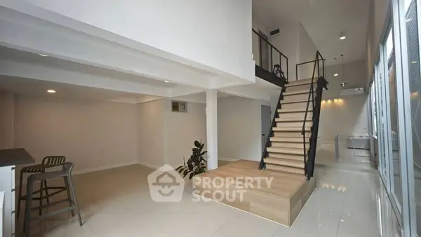 image_rental-28110137