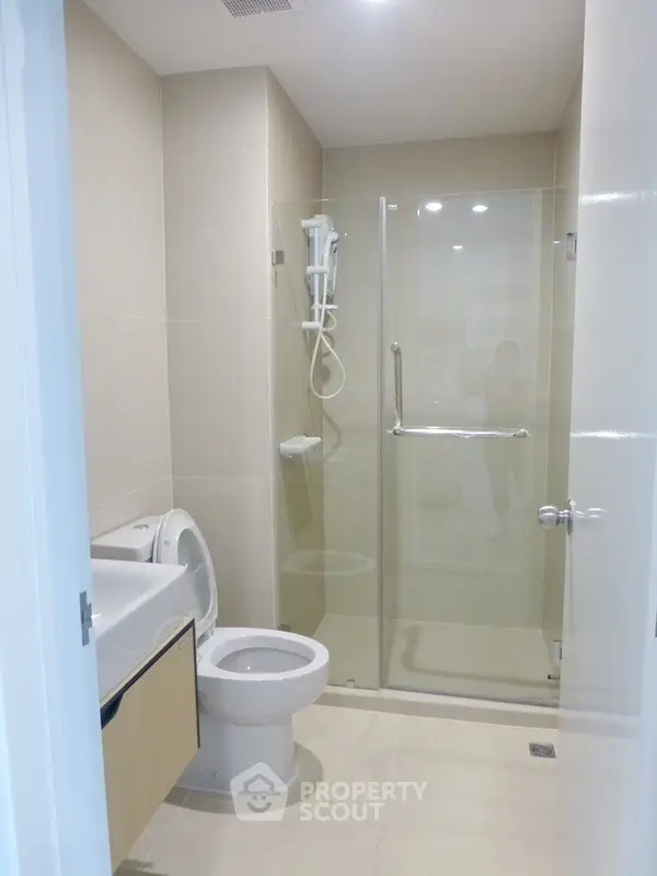 image_rental-3718936