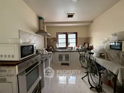 image_rental-27707983