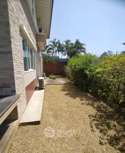 Screenshot 2567-04-15 at 20.12.09.jpg