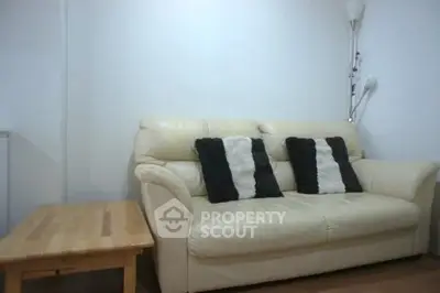 Fully Furnished 1 Bedroom Condo at Lumpini Place Phahol Saphankhwai-5