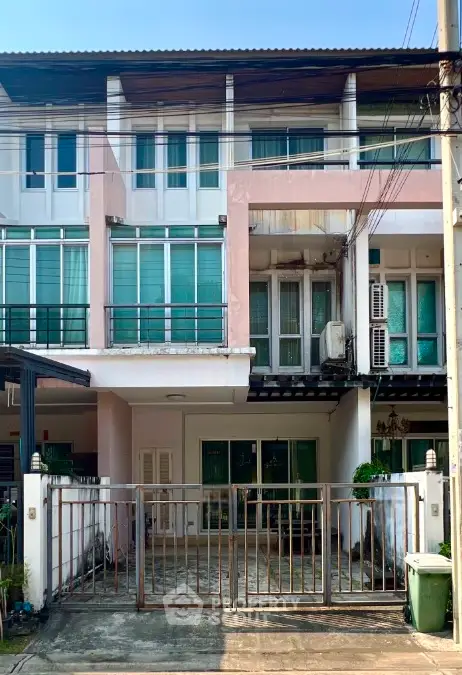 image_rental-23030467