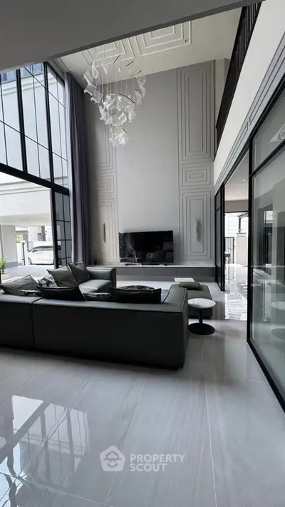 image_rental-30831463