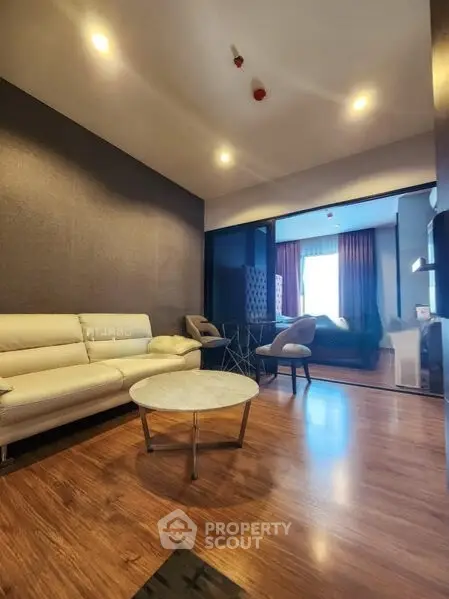 image_rental-12557621