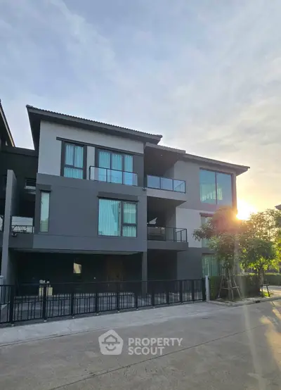 image_rental-27519344