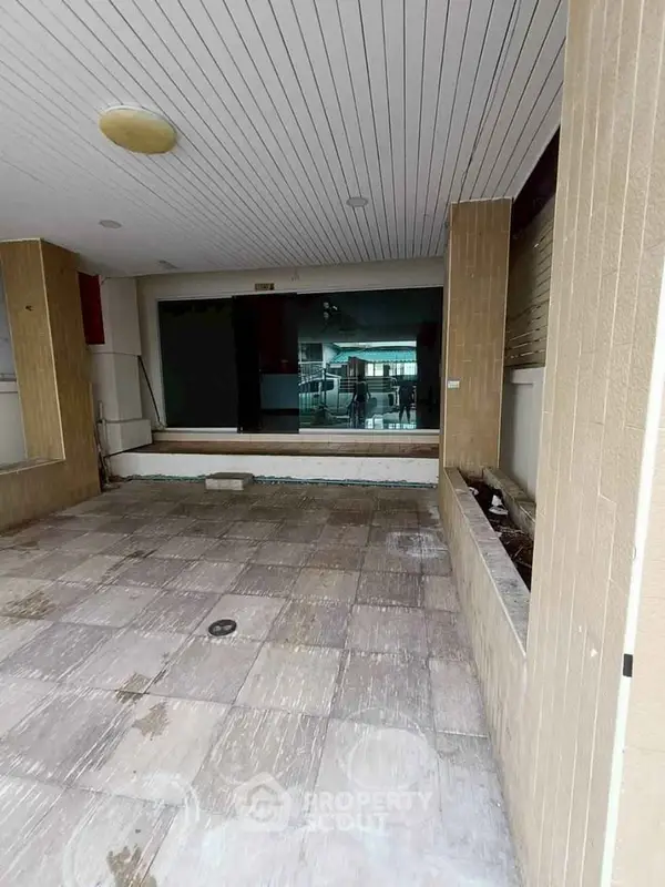 image_rental-28054840