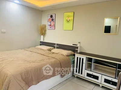 Cozy bedroom with modern decor and stylish furniture, perfect for relaxation and comfort.