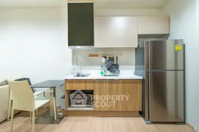 Fully Furnished 1 Bedroom Condo at Rhythm Sathorn-4