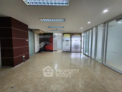 image_rental-28097650