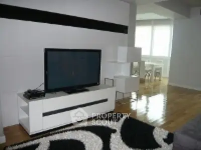  2 Bedrooms Condo at Millennium Residence Sukhumvit Condominium-5