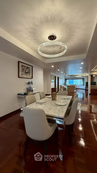 image_rental-29633147