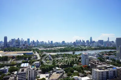 image_rental-5703693
