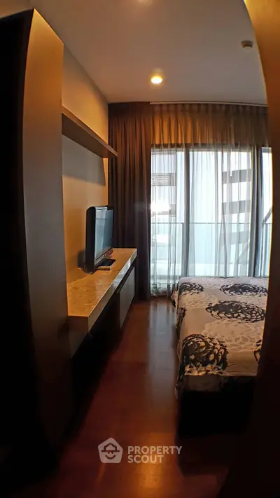 2 Bedrooms Condo at Noble Remix 2 Thonglor-3