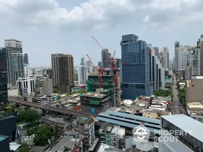  2 Bedrooms Condo at The Diplomat 39 Phrom Pong-2