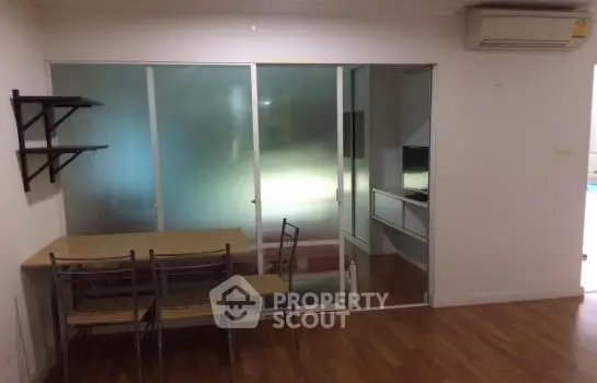 image_rental-1445125