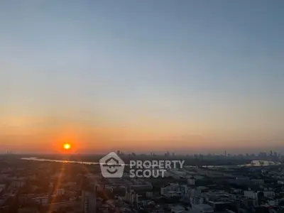  2 Bedrooms Condo at Whizdom Essence Sukhumvit-1